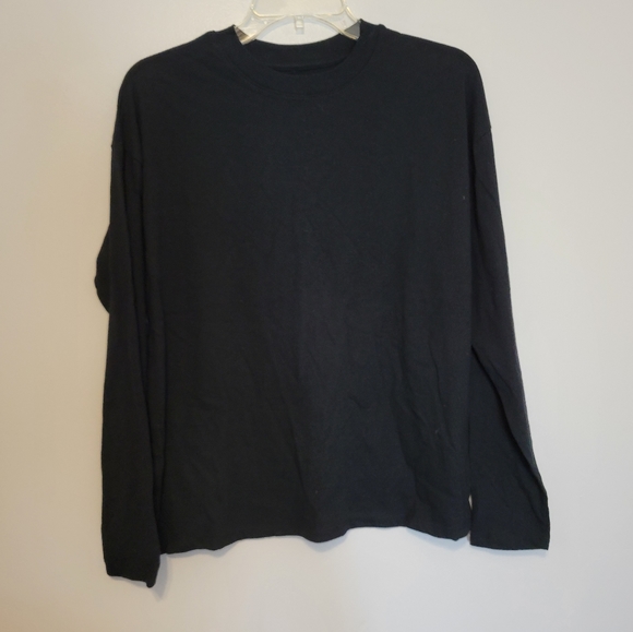 🎯nwt a new day Black longsleeve tee - Picture 2 of 6